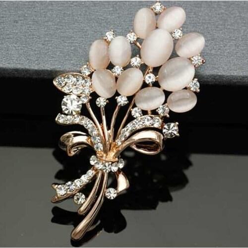 Opal brooch Korean female cardigan sweaters fall winter high-end suits corsage pin accessories jewelry gift brooches for women