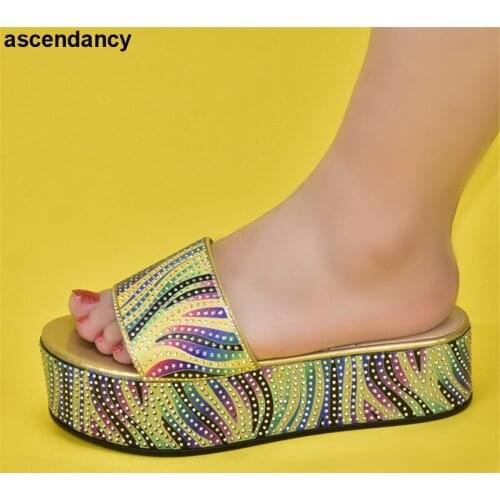 Italian Women Wedding Shoes Decorated with Rhinestone Ladies Shoes and Sandals 2021 Women Shoes Wedding Shoes for Women Bride