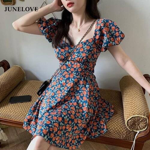 Summer Vintage Women Backless Dress Square Collar Short Sleeve Floral Beach Dress Casual Holiday Lady Korean Boho Dress
