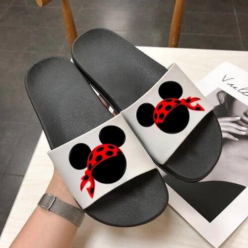 Summer Slippers Women non-slip wear slippers Beach Sandals Fashion Open Toe Slides cartoon slippers Indoor Slippers
