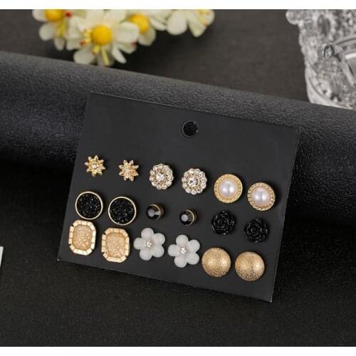 9 Pairs/set Trendy Womens Pearl Flower Crystal Studs Earrings for Women Girls Elegant Rose Flower Heart Ear Jewelry Gift