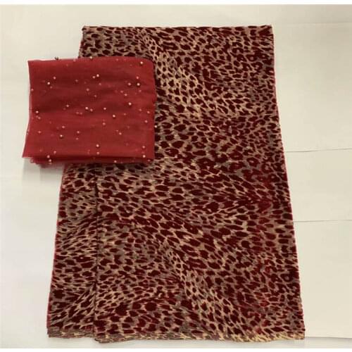 2020 Latest Design African Printed Velvet Fabric 5+2 Yards/Set for Sewing Material to Women Dress.L99276