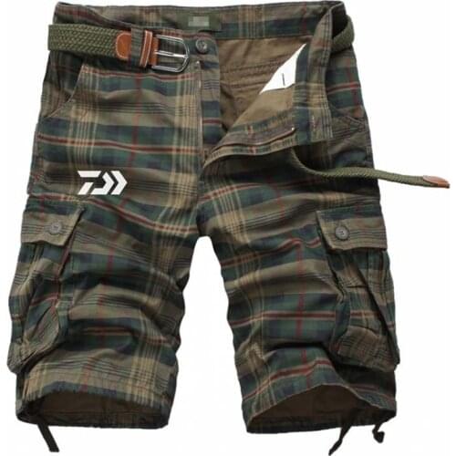 Daiwa Summer Fishing Shorts Breathable Outdoor Wear Beach Loose Quick Dry Men Fishing Clothes Running Sport Fishing Shorts Daiwa
