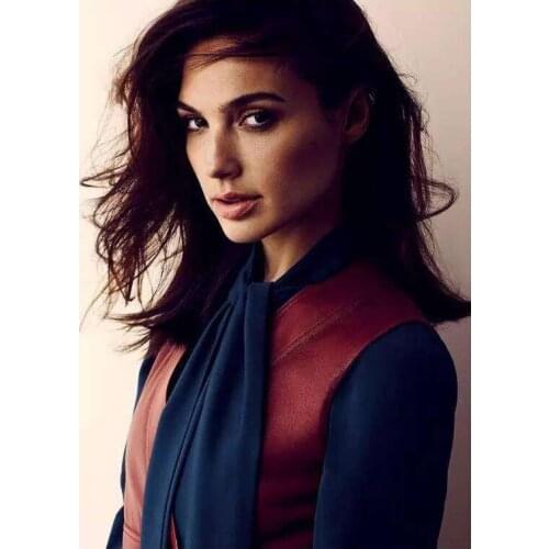 New 5D DIY Full Round Diamond Painting Movie Star "Gal Gadot" 3D Embroidery Cross Stitch Rhinestone Mosaic Home Decor Art Yc469