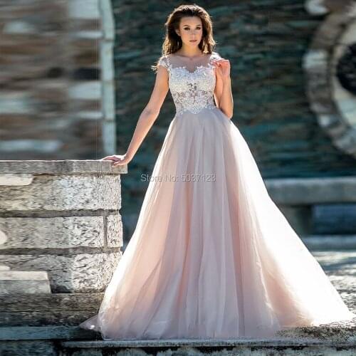 Cheap A Line Boho Pink Wedding Dresses Sexy Scoop Neck Cap Sleeve Bridal Gowns Lace Appliques Floor Length Tulle Bride Dress