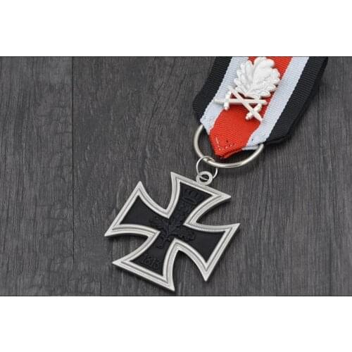 Germany 1870 Iron CrossWith Oak Leaf 2nd Class The Franco-Prussian War 1870 Iron Cross EK2 Prussia Military Medal