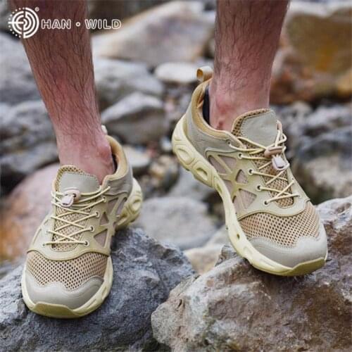 New Outdoor Beach Wading Shoes Men Fishing Water Shoes Casual Sport Male Sneakers Quick Drying Water Shoes Climbing Hiking