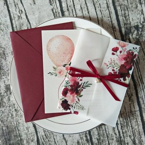 50pc Burgundy Flower Personalized Print Vellum Wedding Invitations with Ribbon Rhinestone and l Envelope DIY Sweet 15 Invites