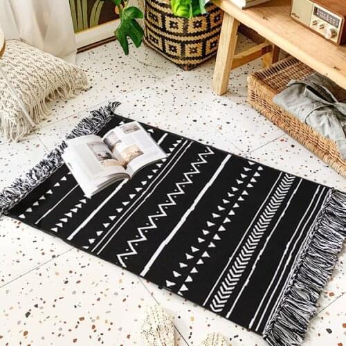 American Style Carpet Bohemian Bedroom Area Rug Cotton Linen Nordic Doormat Aztec Floor Mat for Living Room Alfombra Home Decor