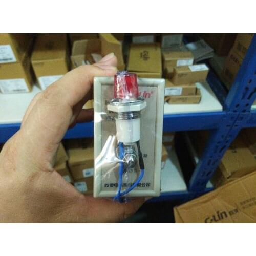 Brand new original authentic C-Lin HHQ14 (KG-2) street light automatic switch 3A light control switch AC220V