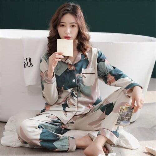 Silk pajamas women summer long-sleeved trousers two-piece suit womens satin loose printed home wear casual fashion pajamas