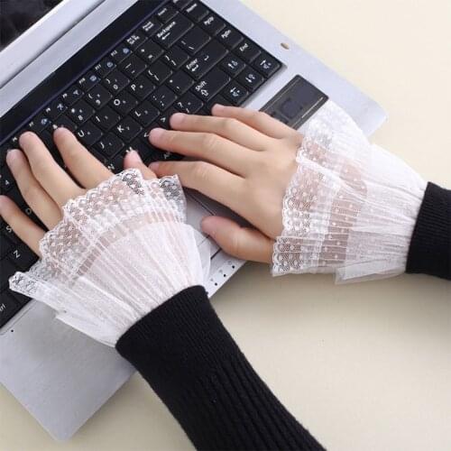 1 Pair Korean Women Girls Fake Flared Sleeves Double Layer Lace Pleated Ruched False Cuffs Wrist Warmers