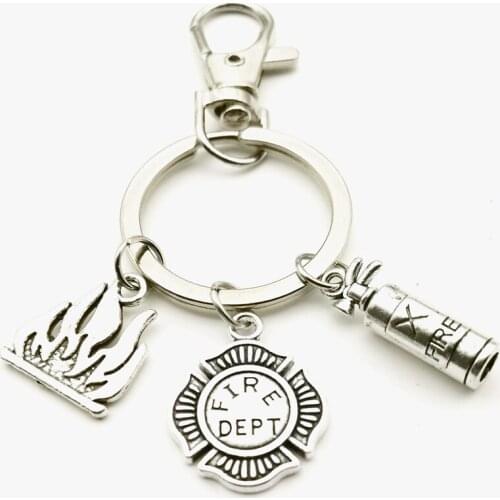 2020 Mini Fire Keychain Fire Extinguisher Fire Medal Fashion Lobster Buckle Pendant Men and Women Car Key Ring Jewelry Gift