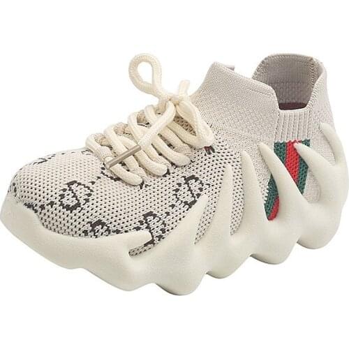 Childrens shoes 2021 new fashion net surface boys sports shoes soft soles comfortable non-slip girls casual shoes socks shoes