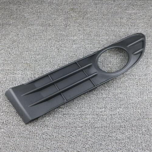 30744920 Right Front Bumper Fog Light Lamp Grill Cover Trim Frame For VOLVO S40 2008 2009 2010 2011 2012