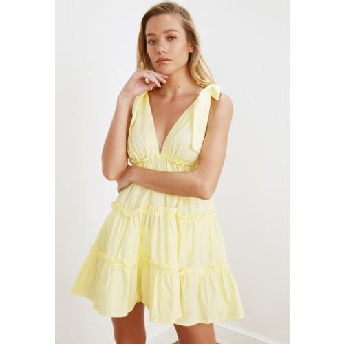 Trendyol Lacing Detailed Beach Gown TBESS21EL3270