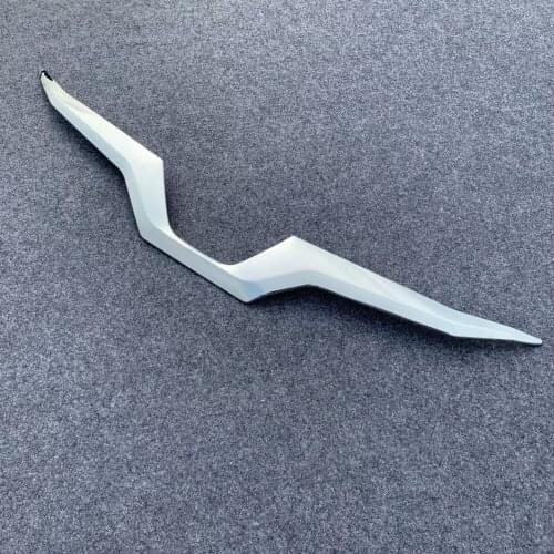 For Toyota Raize 2020 2021 ABS Chrome Front Upper Grille Grill Cover Trim Decoration Strip Sticker Car Styling Accessories