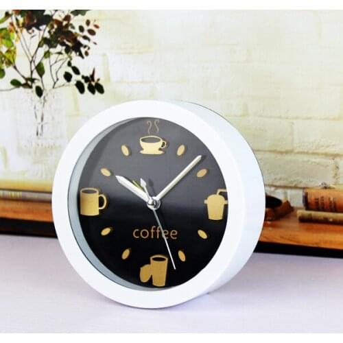Wood Small Alarm Clock Creative Desktop Mute Office Decor 3D Retro Alarm Clocks Garden Leisure Time Stereo Coffee Pot Watch