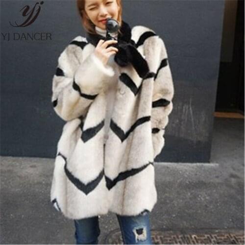 2019 Autumn Winter Fashion New Striped Long-Sleeved Thick Warm Long Section Plush Velvet Fake Fur Coat Female Tide HHH0029