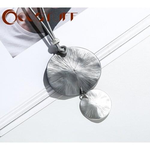 2021 Fashion Collar Necklace with Geometric Suspension Pendants Long Chains Decorative Jewelry for Women Korean Unusual Things