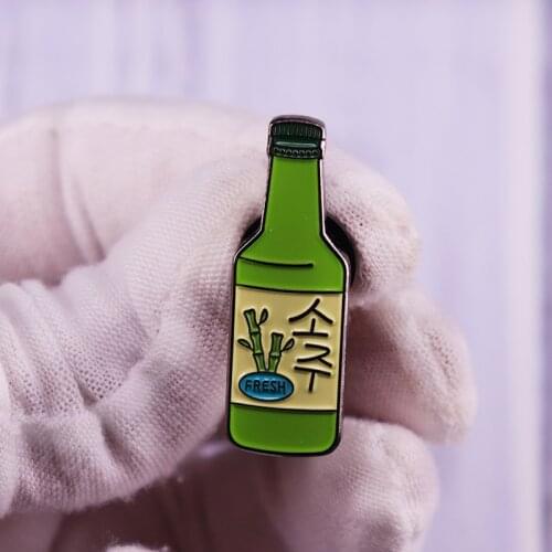 Korean Soju Enamel Pin mini green bottle brooch Alcoholic Drink badge Accessories