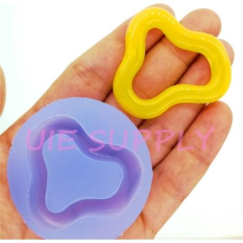 BYL503U 43.8mm x 41.0mm Jewellery Silicone Mold Fondant Cake Decoration Candy Resin Clay Earrings Necklace Craft Soap Candle