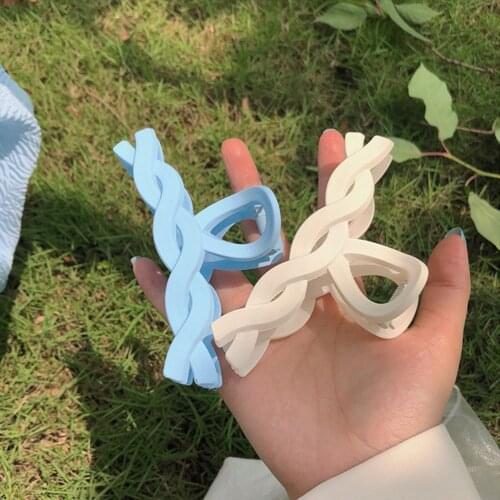 2021 New Frosted Claw Clip Geometric Hair Clips Hair Clamp Crab Hairpins Solid Barrettes for Women Girl Hair Styling Accessories