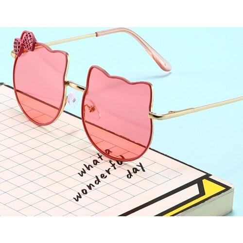 New Kawaii Sanrioed HelloKt B150 Childrens Sunglasses Street Shooting Glasses Metal Frame Sunglasses