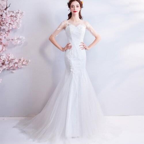 Elegant Mermaid Wedding Dresses Illusion Short Sleeves Scoop Neck Covered Button Back Wedding Gowns Robe De Mariee 2019