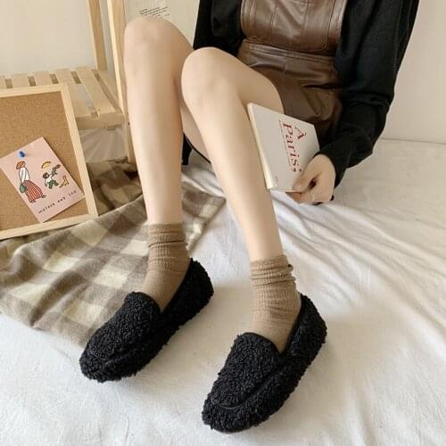 Winter Warm Furry Casual Ladies Shoes High Quality Fashion Lamb Hair Shallow Loafers Female Women Fur Flat Shoes Comfort W36-57