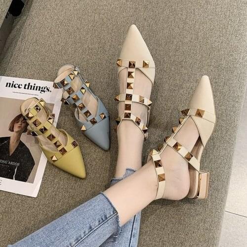 2021 NEW Rivets Women Sandals Summer Pointed Toe Sandalias Buckle Strap Ladies Sandals Slingback Low-heels Women Shoes