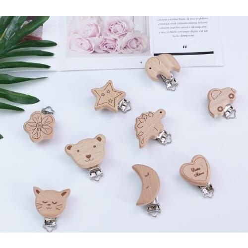 2018 hot 1PCS Natural Wood Baby Pacifier Clip Engraved Wooden Pacifier Holder Dummy Clips Accessories Chemical Free