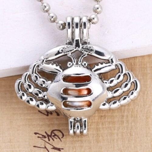 5pcs Charm Cute Crab Pearl Cage Pendant Aromatic Diffuser Male and Female Pendants Wholesale