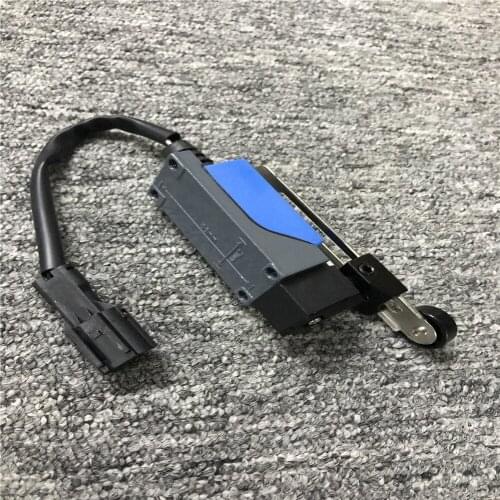 Suitable for Doosan Daewoo DH200-5/DH220-5/DH220-7 excavator microswitch Pilot lock switch