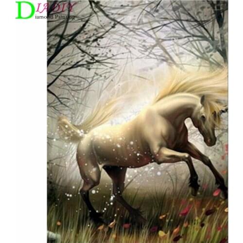 Diamond Embroidery Anmial Cross Stitch DIY Diamond Painting Horse Diamond Mosaic Rhinestones Home Decor