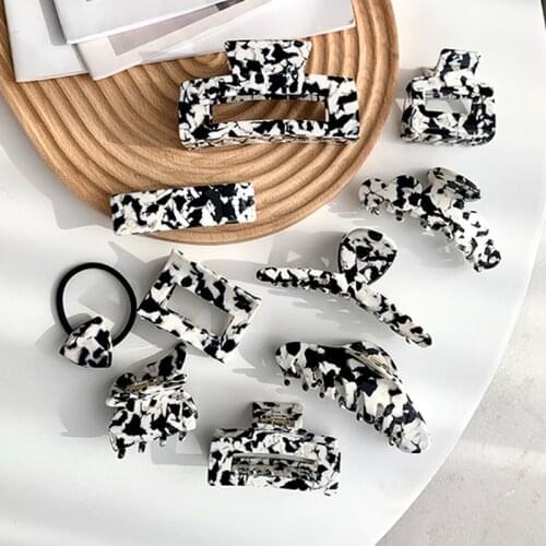 Hair Clip Korean Cow Color Black White Simple Catch Clips Ponytail Holder Hairpins Hair Accessories for Girls Women