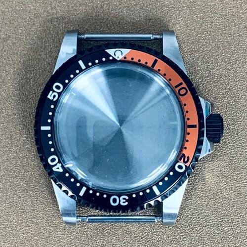 1960 Retro Case Watch Stainless Steel NH35 Automatic Movement Mens Modified Acrylic Semicircle Assembly 28.5mm Dial