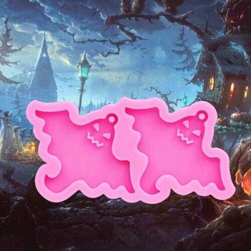 Q39C Shiny Glossy Silicone Resin Molds Halloween Ghost Keychain Mold DIY Keychain Pendant Jewelry Epoxy Resin Crafting Molds