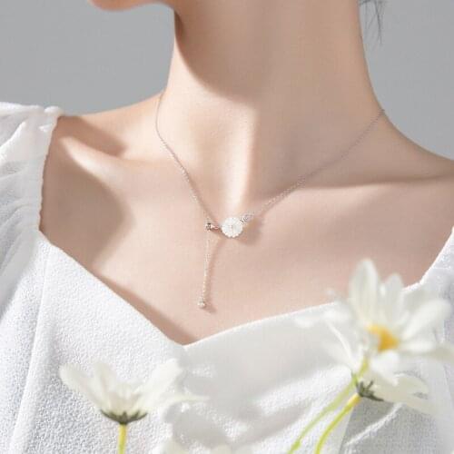 MloveAcc 925 Sterling Silver Japanese and Korean Fashion Daisy Round Zirconia Pendant Necklace for Women Lady Girls Jewelry Gift