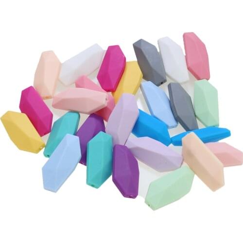 50pcs Salix Leaf Silicone Beads Baby Teething Beads Charm Silicone teether Baby Necklace Making Wholesale Chewing Teethers