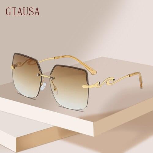 GIAUSA Fashion trend womens rimless Sunglasses personality flash powder box metal sunglasses Street Photo glasses
