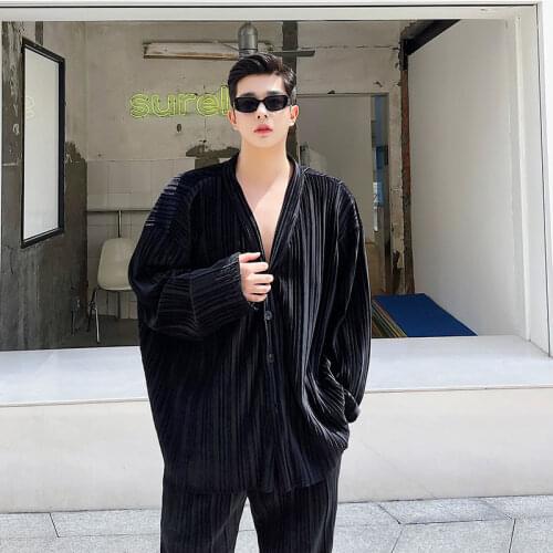 Streetwear Oversized Long Sleeve Tops 2021 New Mens Casual Fashion Black Loose V-Neck Single-Breasted Shirt Korean