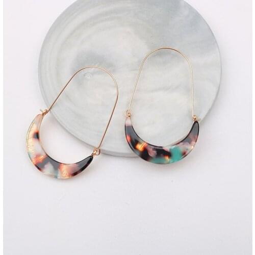 Acrylic Moon Hoop Earrings for Women Hot Sales Modern Jewelry Vintage Fashion Woman Earrings Female 2020