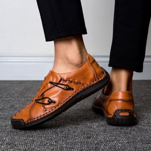 Men Casual Loafers 2021Men Fashion Leather Comfortable Loafers Moccasins Men Flats Lightweight Driving Soft Flats Loafers
