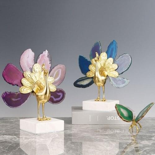 Light Luxury Golden Brass Peacock Stand Marble Open Natural Agate Screen Home Living Room Decoration Ornament Accessories Gift