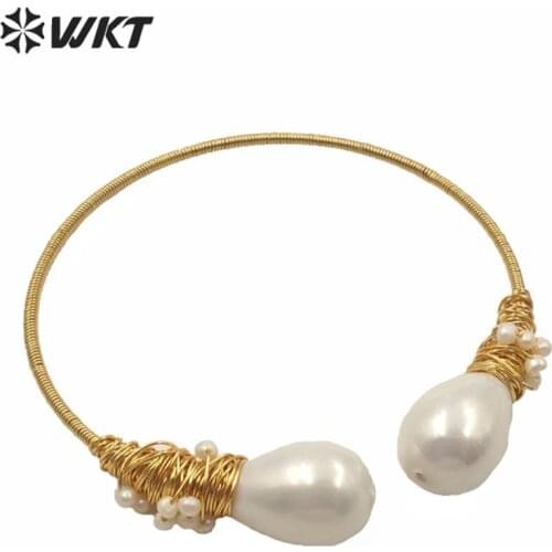 WT-MPB014 Amazing double pearl bangle in adjustable size women fashion gold water drop shell cuff bangle with charms jewelry