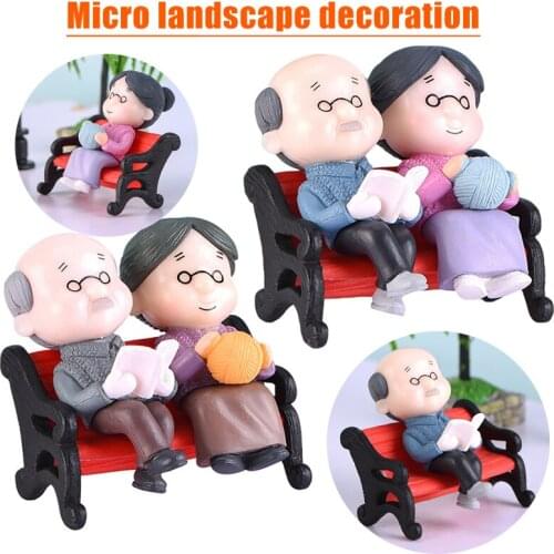 Mini Grandma Grandpa Couple Figures Miniature Figurines Fairy Garden Accessories Garden Ornament Micro Landscape can CSV