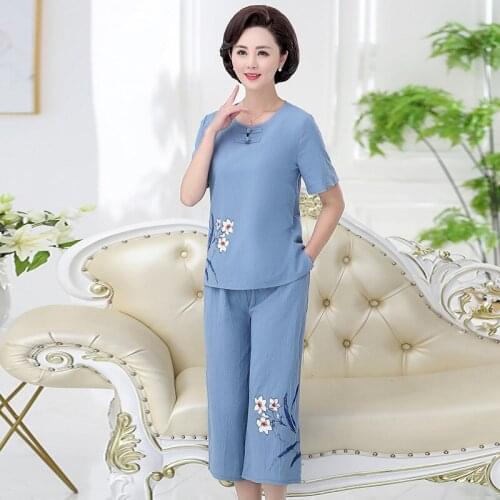 Mom summer cotton and linen suit middle-aged women wear summer short-sleeved elderly two-piece set loose old man clothes