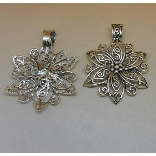 2pcs/lot Vintage Delicate Hollow Big Flower Pendant 65x49mm Realistic Flower Necklace Charms Handmade Jewelry Accessories