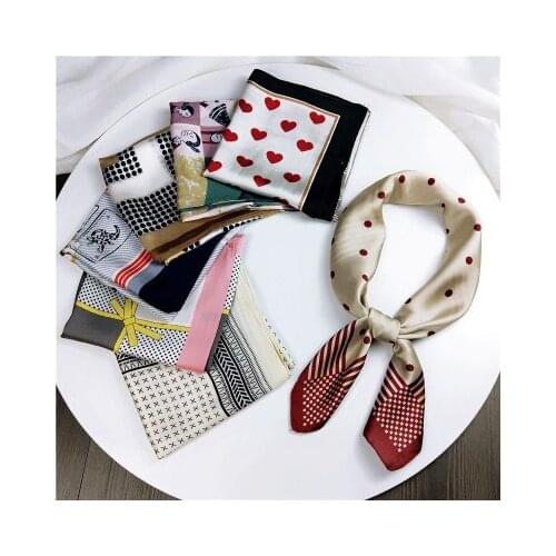 70*70cm New Korean Scarf Small Square Scarf Womens All-match Retro Japanese Style Artistic Small Neckerchief